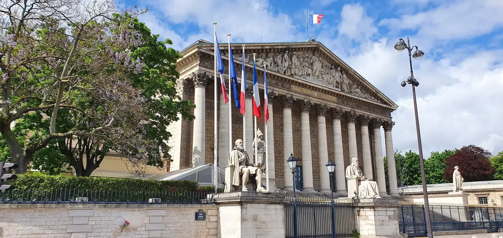 Façade de l’Assemblée nationale au palais Bourbon